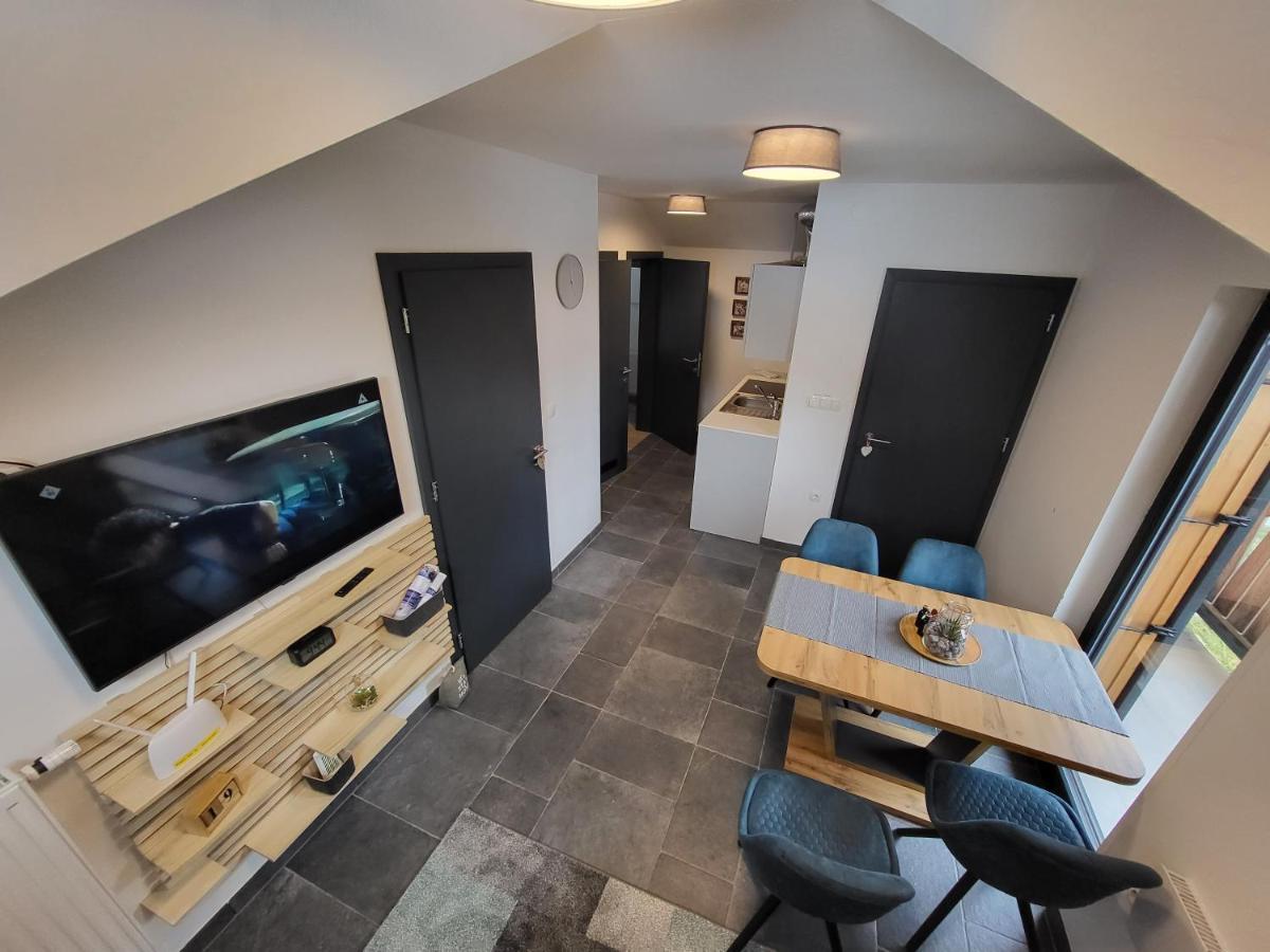 מוזירייה Apartma A1 Golte מראה חיצוני תמונה